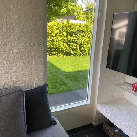 Tatil Evi Near With Large Private Garden - Not For Companies Ouddorp